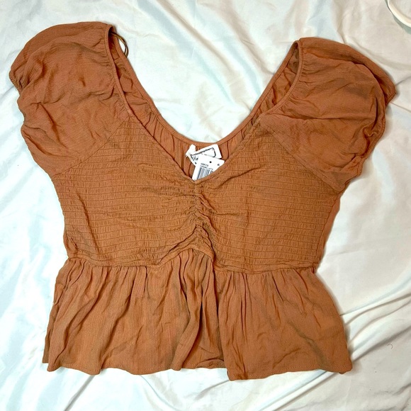 NWT Hippie Rose Dusty Pink Off-shoulder Peplum Cropped Top - Picture 1 of 4